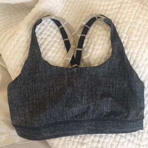Lululemon Energy Bra - Size 4